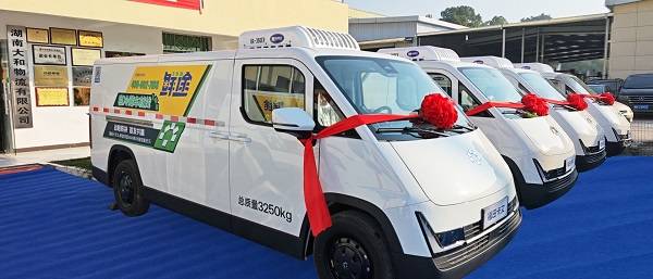 ս������ �׷���Ӯ ���￨��Я����;����VANϵ����Ч��ʱ�� ����Ƶ�� ��4��