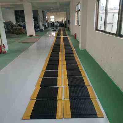 冲压车间防滑防疲劳垫,卡优疲劳垫厂,耐磨抗疲劳垫