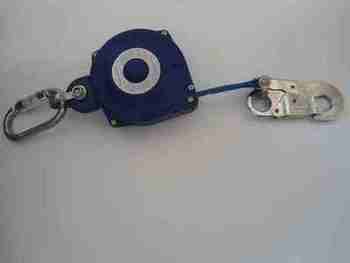 带式防坠器标准中对防护绳阻燃性的要求